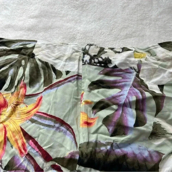 GUESS Juni Printed Tie-Front Shorts L - Picture 8 of 12